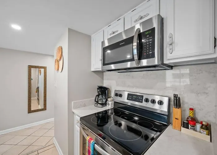 Apartment Cheapest On The Beach-oceanfront-heated Pool Gulf Shores