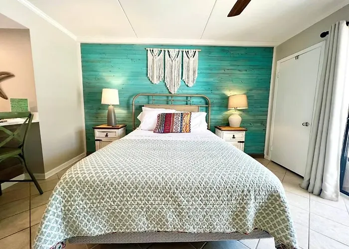 Apartment Cheapest On The Beach-oceanfront-heated Pool *